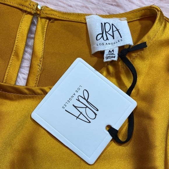 NWT DRA Los Angeles Mia Knot Top Golden Honey - Picture 3 of 14